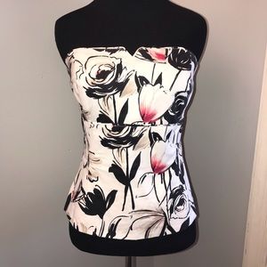 White House Black Market Bustiers